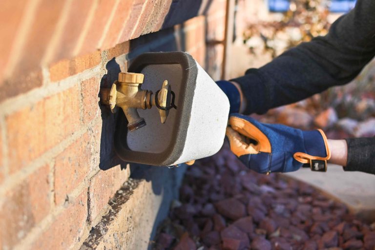 The 5-Minute DIY Contractors Always Do in November (and You Should Too)